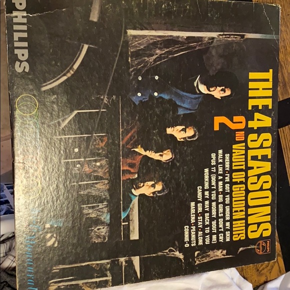 The four seasons - Picture 1 of 4